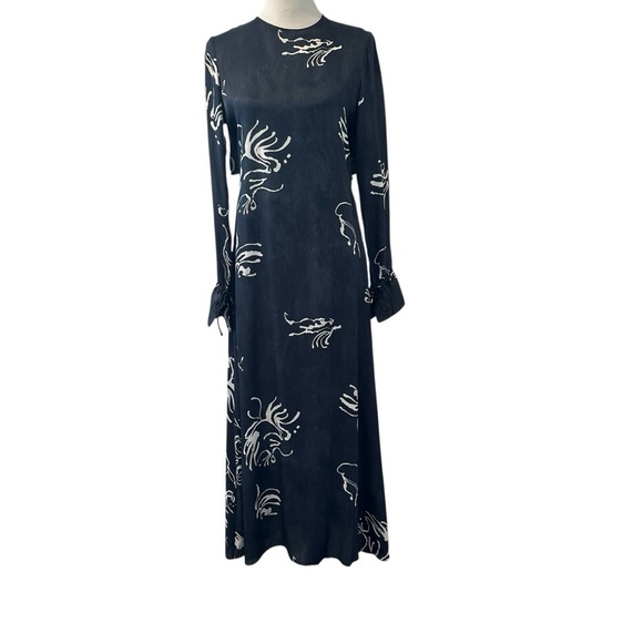 Zara Navy Blue and Cream Lng Sleeve Maxi Dress - Picture 1 of 11